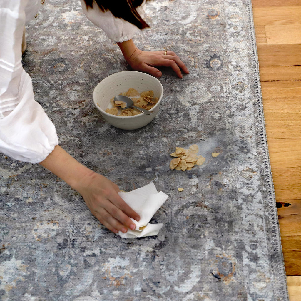 Ava Grey and Gold Traditional Distressed Washable Rug*NO RETURNS UNLESS FAULTY