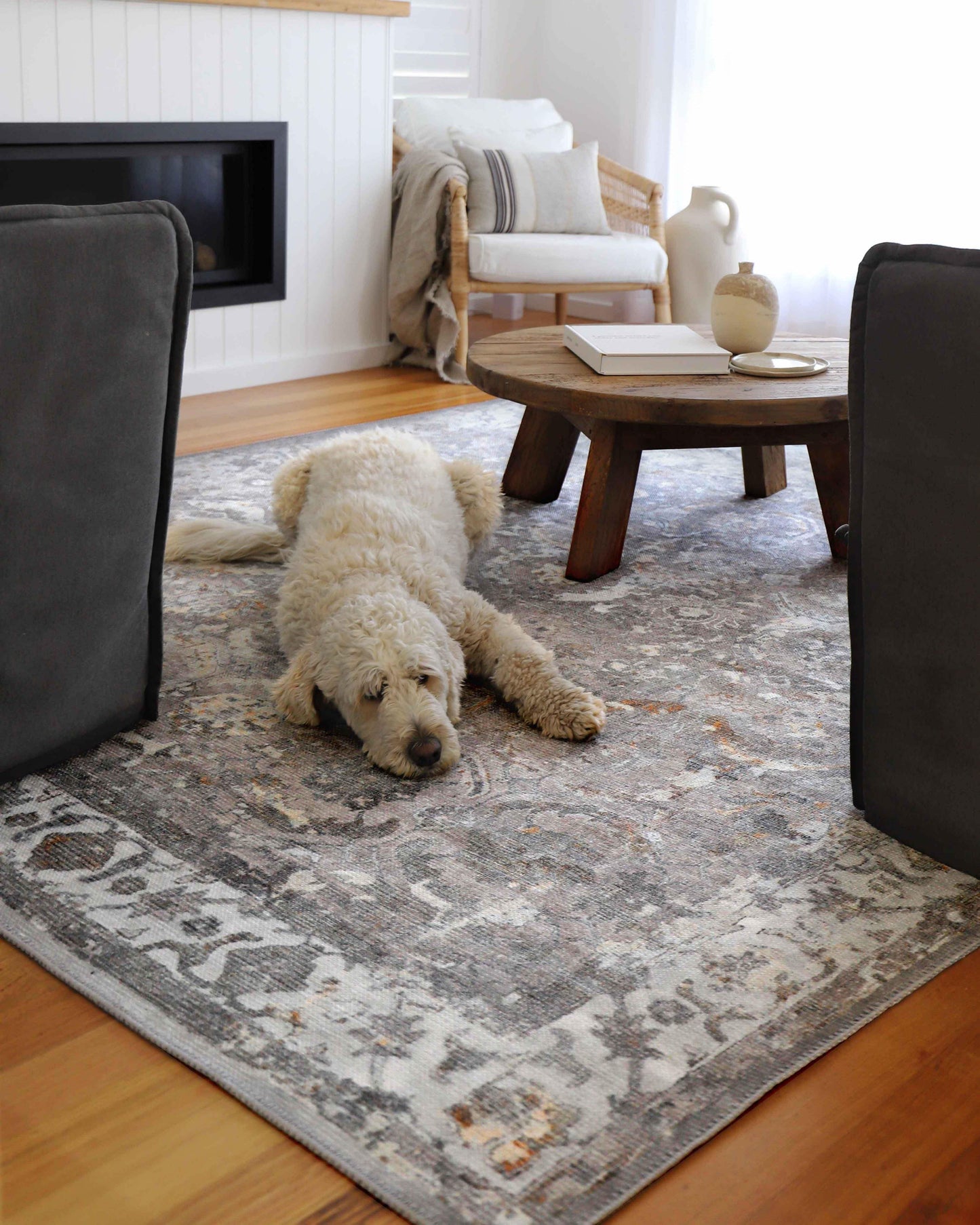 Ava Grey and Gold Traditional Distressed Washable Rug*NO RETURNS UNLESS FAULTY