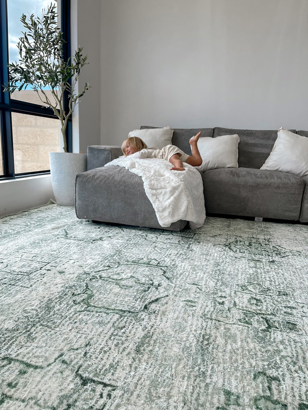 Balis Green Tribal Washable Rug