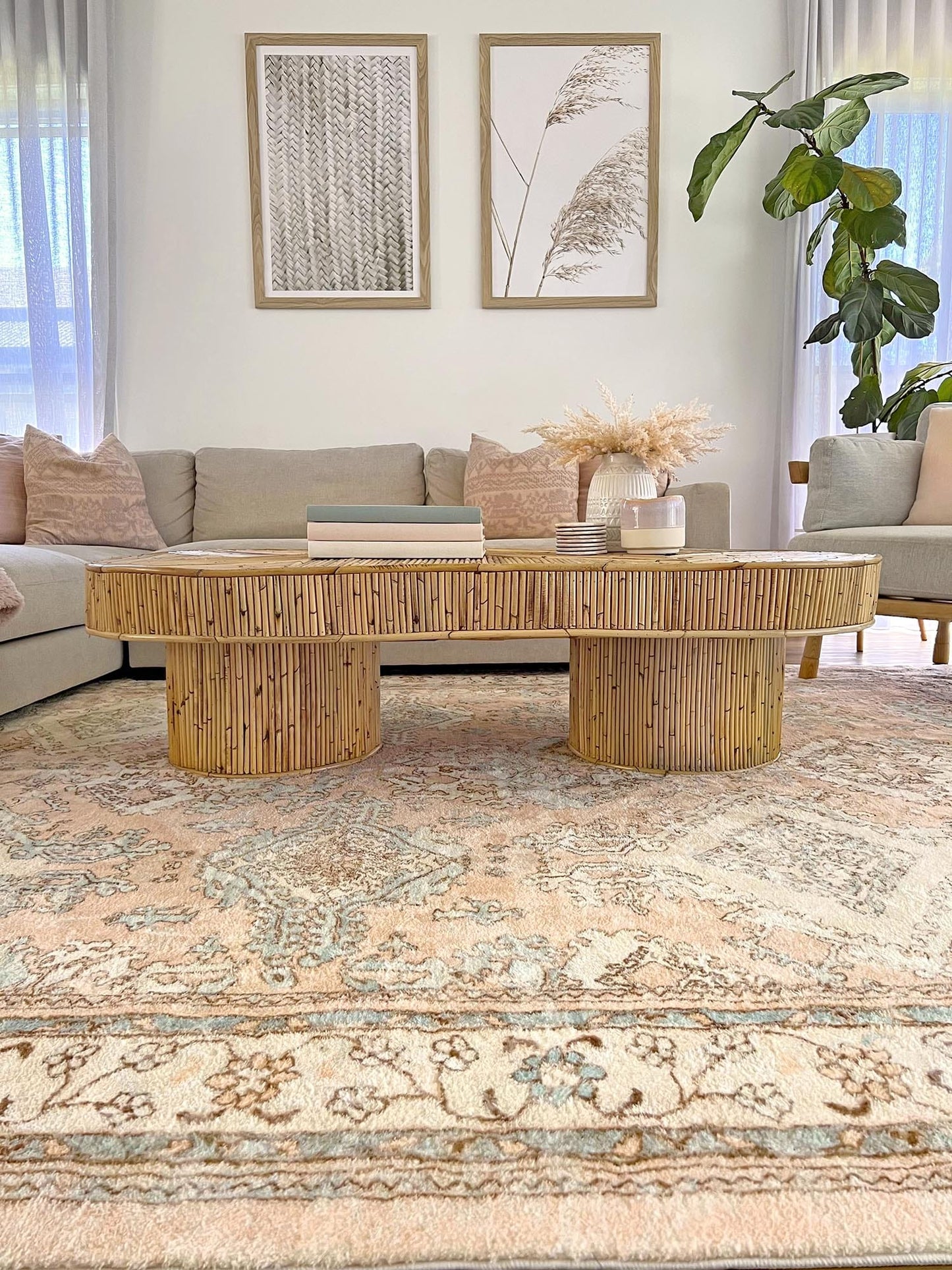 Edwina Peach and Blue Distressed Washable Rug