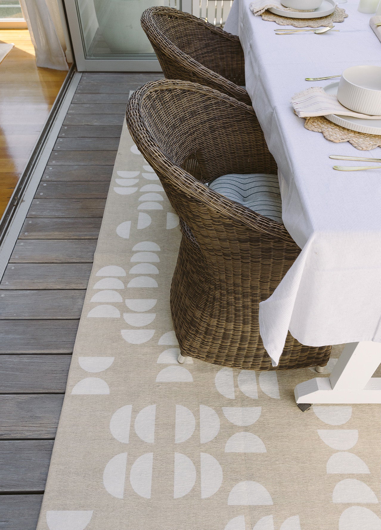 Gianna Beige Ivory Indoor Outdoor Washable Rug