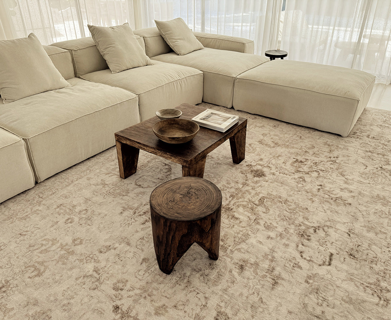 Mabay Beige Floral Medallion Washable Rug