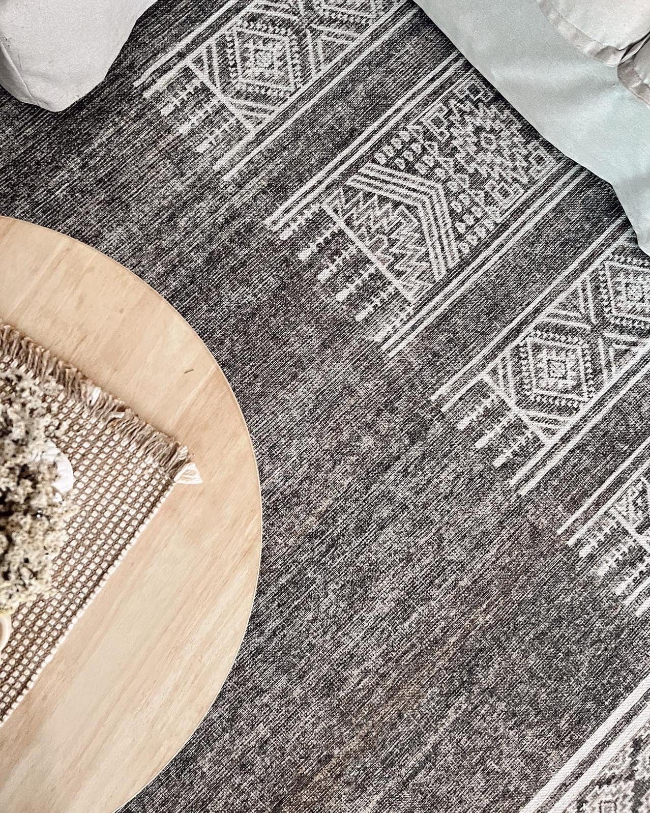 Raia Charcoal and Grey Tribal Distressed Washable Rug*NO RETURNS UNLESS FAULTY